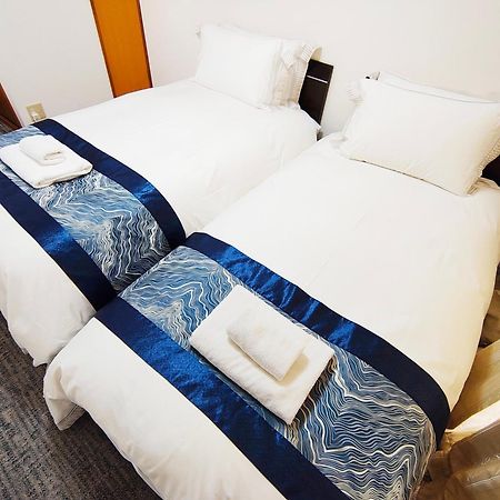 Rosenheim Tokyo Shinjuku Hotel Екстериор снимка
