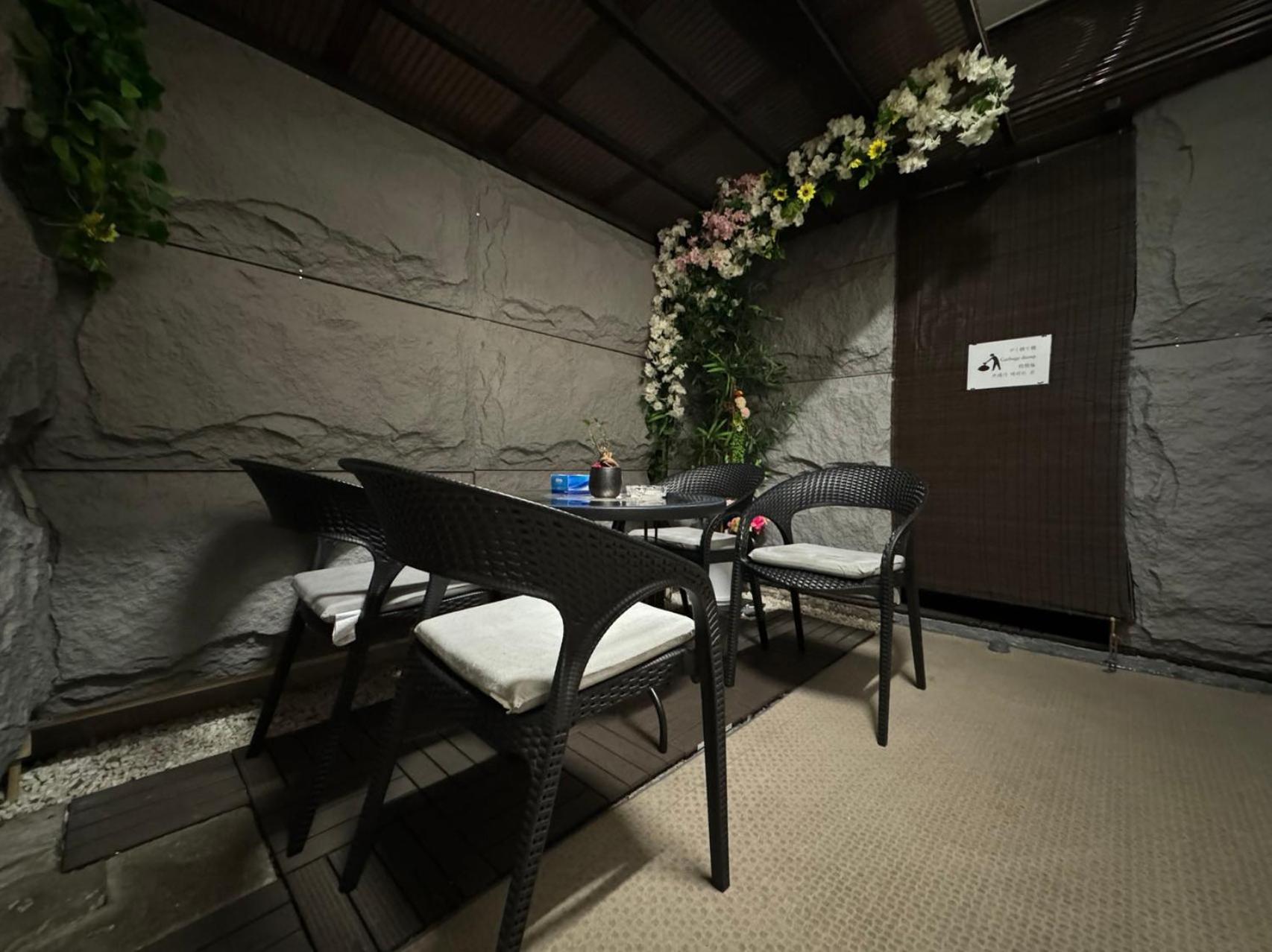 Rosenheim Tokyo Shinjuku Hotel Екстериор снимка